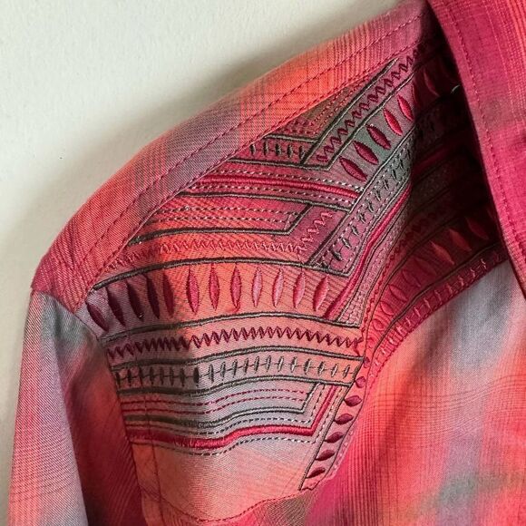 Pandhandle Red Plaid Pearl Snap Western Shirt Women’s XXL EUC Read - Picture 8 of 9